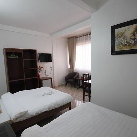 Binh Yen Hotel Да Лат Екстериор снимка