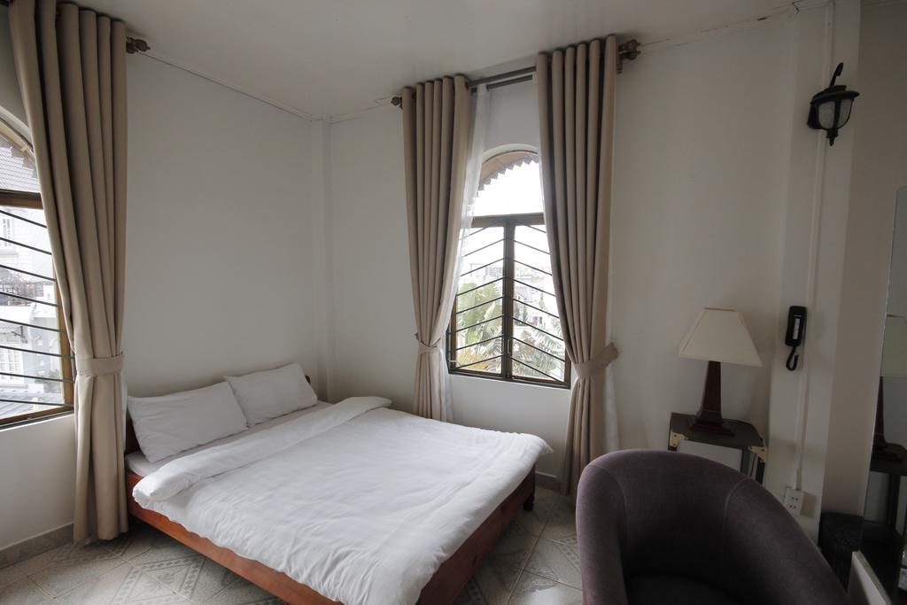 Binh Yen Hotel Да Лат Екстериор снимка