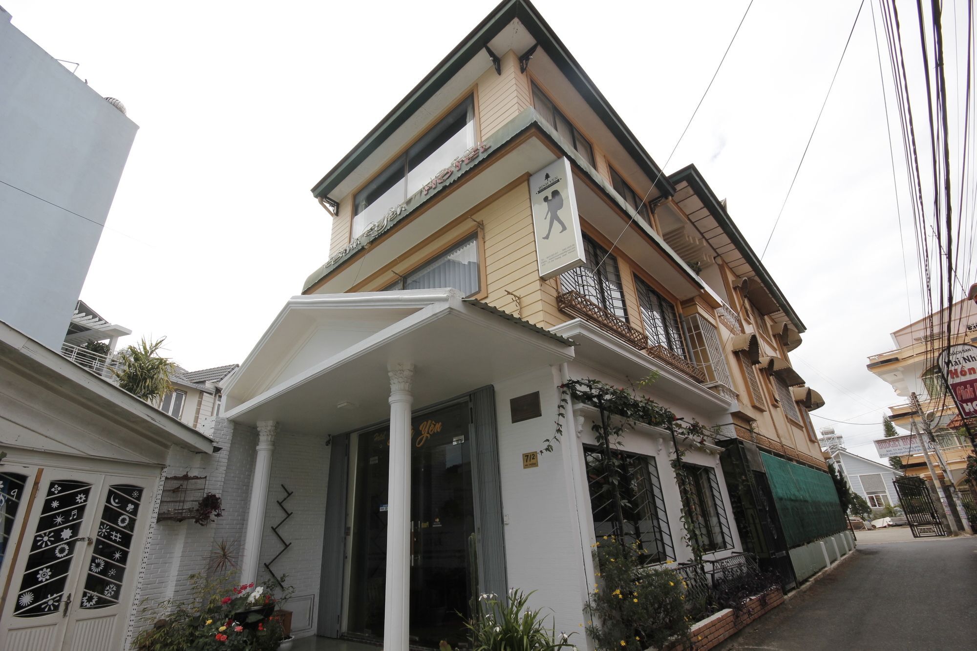 Binh Yen Hotel Да Лат Екстериор снимка